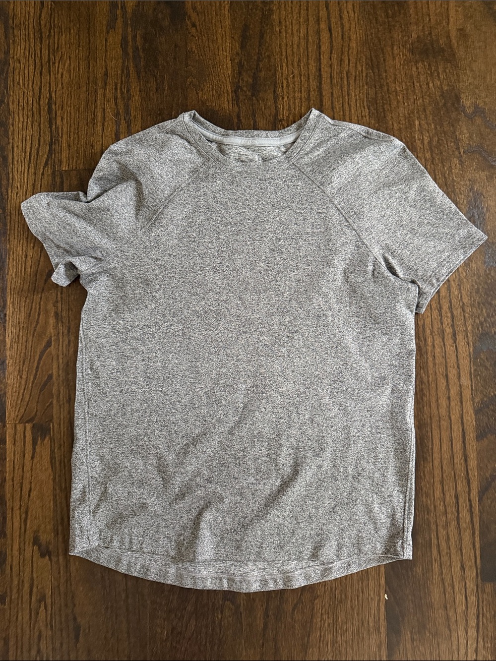 lululemon athletica Heather Gray Long Sleeve Tee
